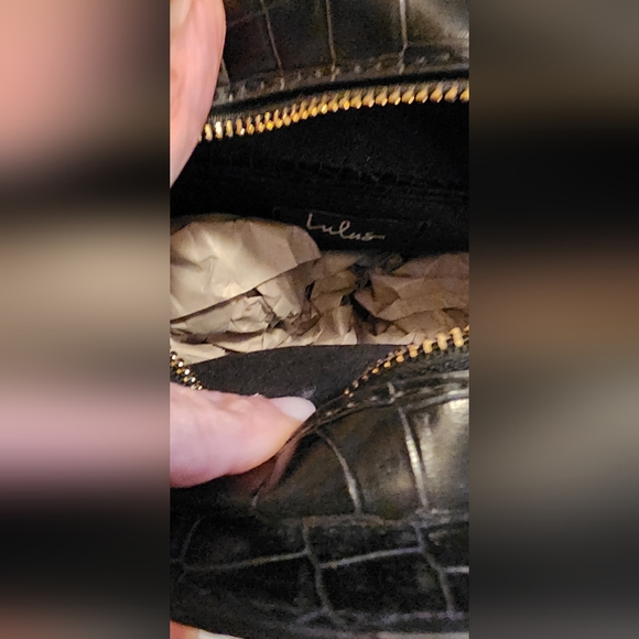 Lulu's, small round black purse, nwot, never used - Picture 2 of 4